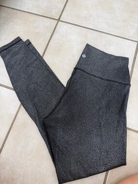 Lululemon Wunder Under Tight 28 SHINE